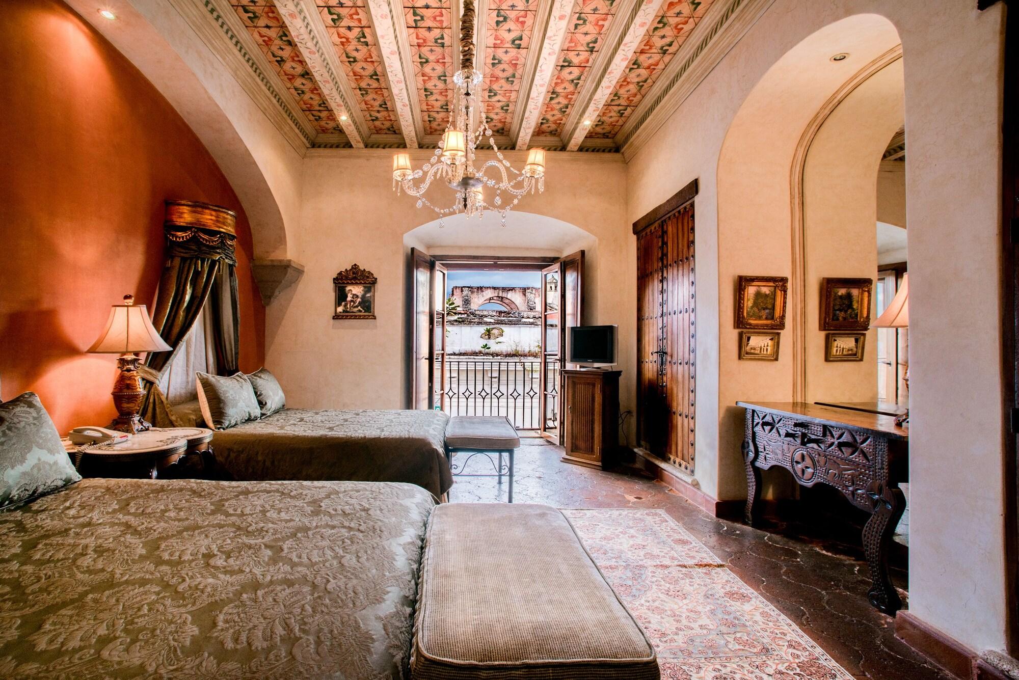 Hotel Palacio De Dona Leonor Antigua ภายนอก รูปภาพ