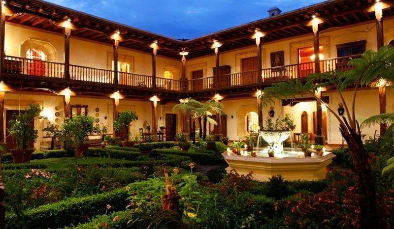 Hotel Palacio De Dona Leonor Antigua ภายนอก รูปภาพ