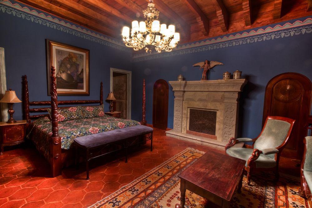 Hotel Palacio De Dona Leonor Antigua ภายนอก รูปภาพ